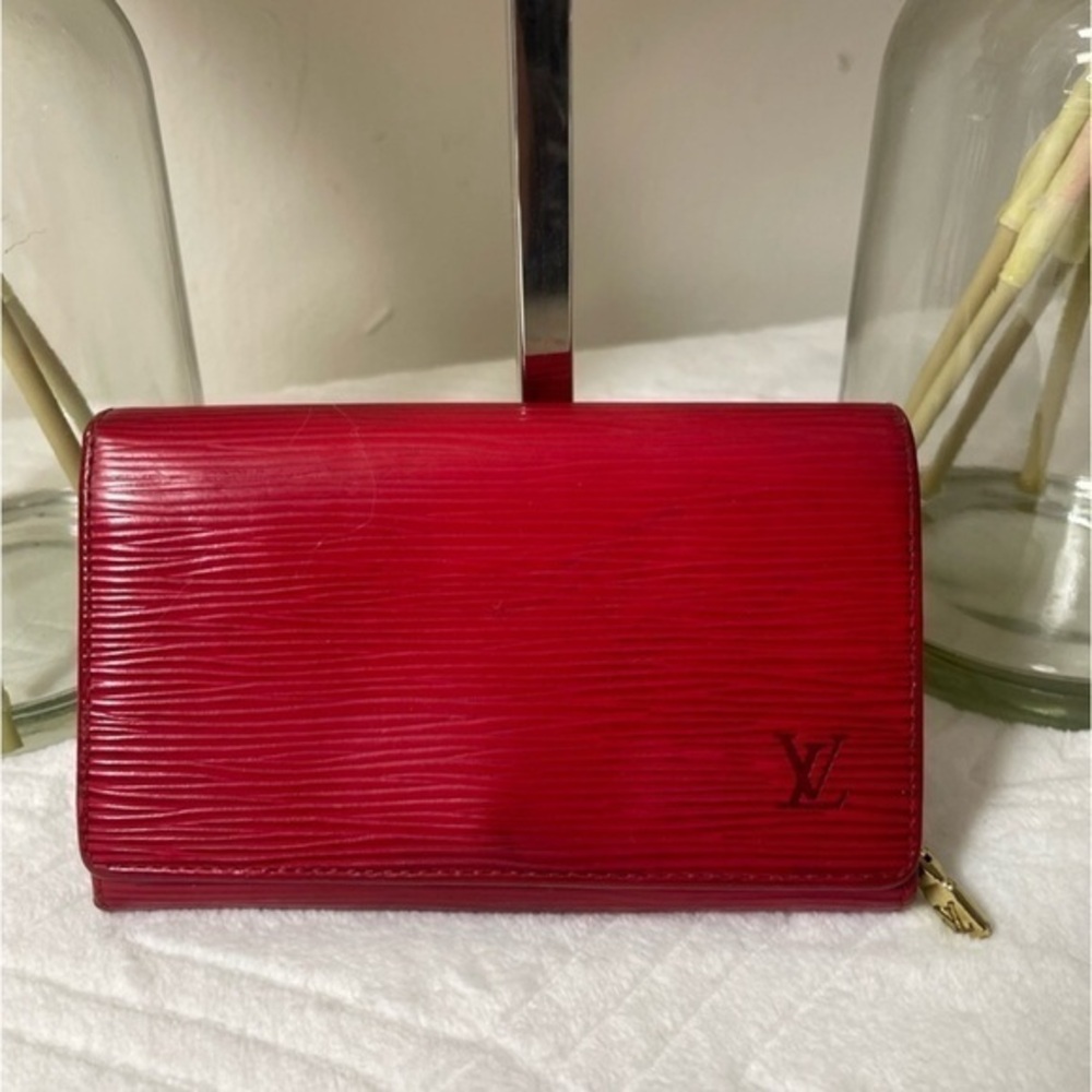 Louis Vuitton Red Epi Compact Wallet Pre-Loved
